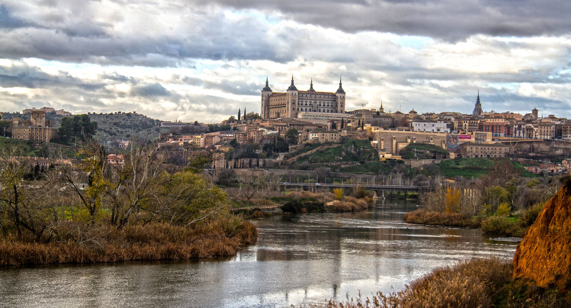 Ruta escolar Entre Puentes junto al río Tajo